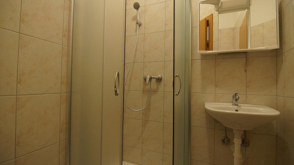 Apartments Domani Вир Экстерьер фото